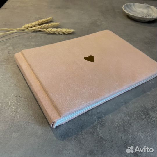 Фотоальбом из замши ручной работы