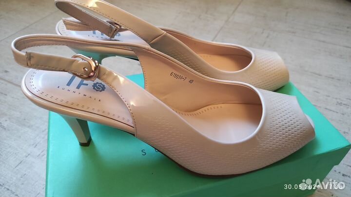 Новые босоножки 40р-р