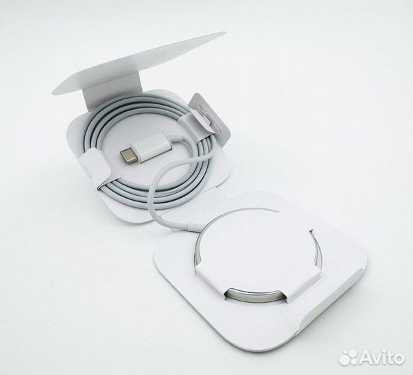 Беспроводная зарядка magsafe iPhone