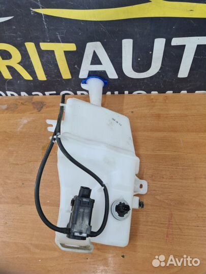 Бачок омывателя передний Kia Cerato 4 G4NA