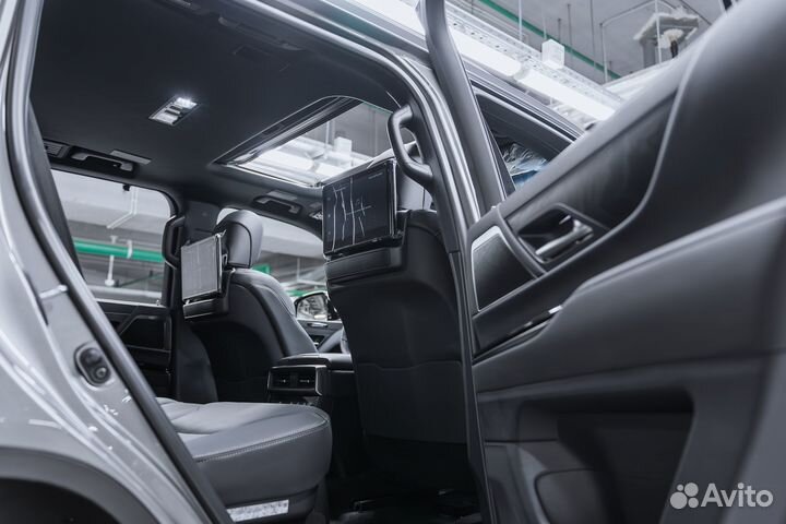 Lexus LX 3.3 AT, 2024, 2 км