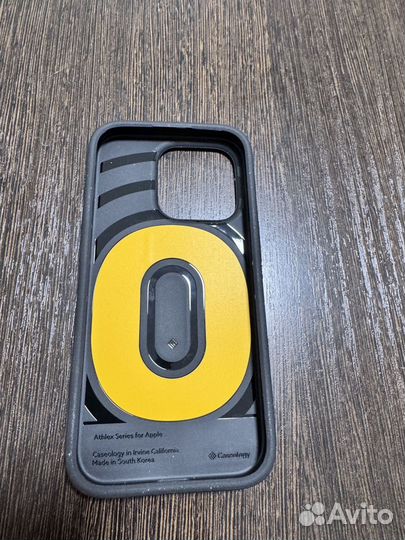 Чехол Spigen Caseology на Apple iPhone 15 Pro