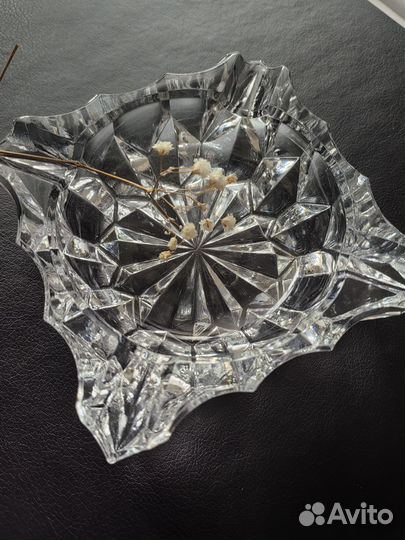 Хрустальная пепельница