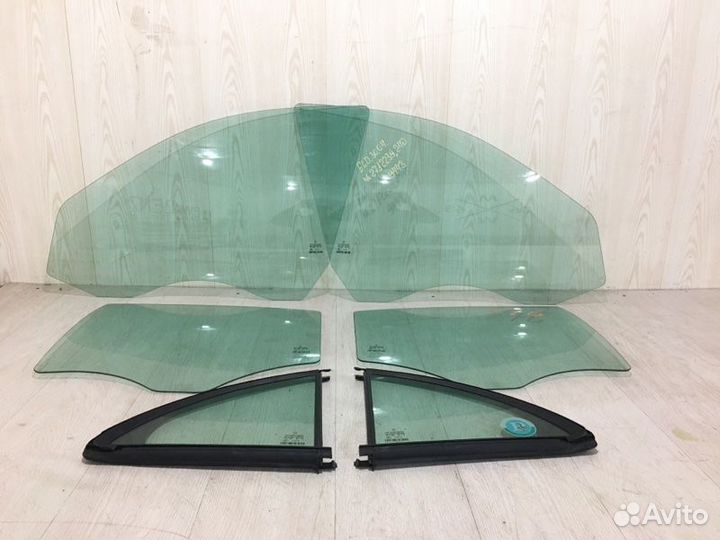Комплект боковых стекол Mercedes Benz E280 W211