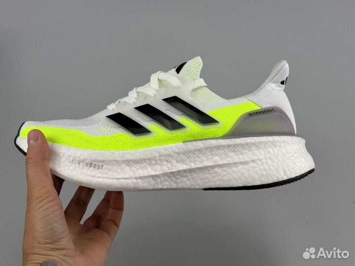 Кроссовки adidas ultraboost 24