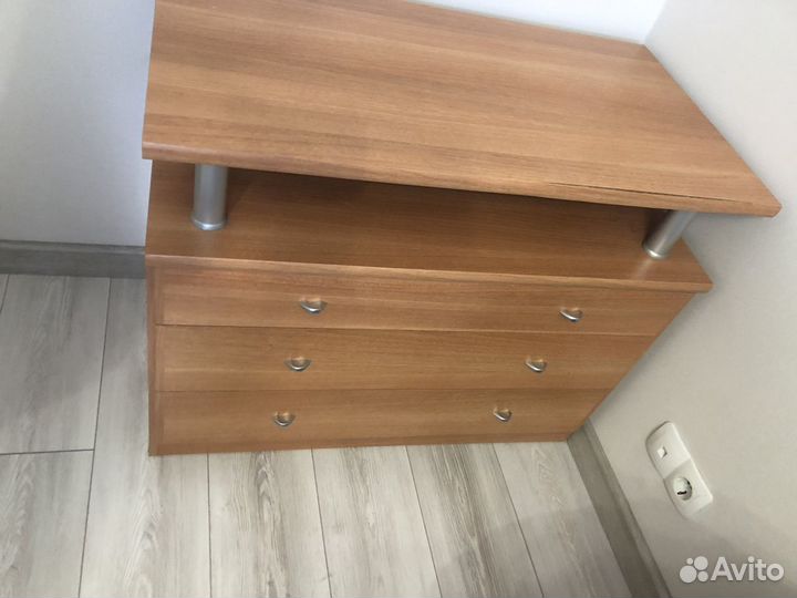 Тумба под телевизор