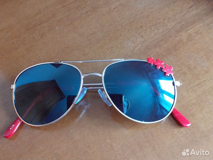 Солнцезащитные очки детские