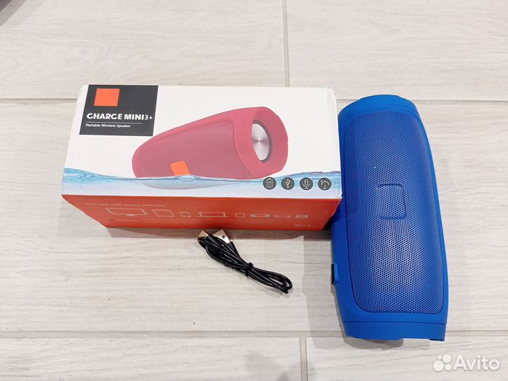 Портативная колонка bluetooth,новая