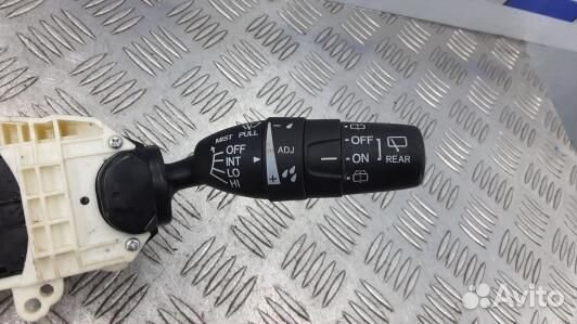 Переключатель поворотов и дворников (стрекоза) honda CR-V 3 (TNI13Q801)
