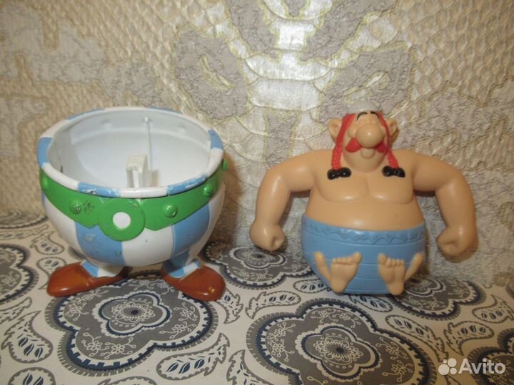 Ретро игрушка макдональдс Астерикс