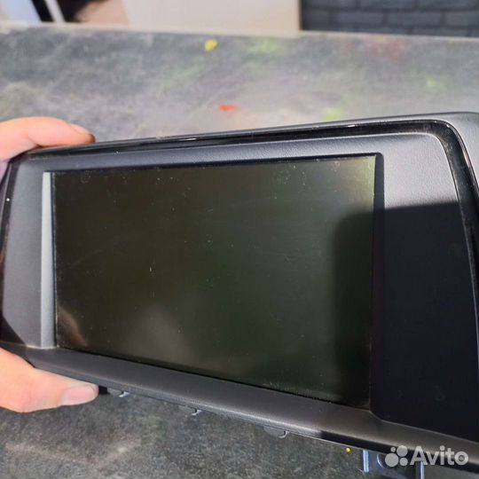 Дисплей центральный бмв 3 2015г