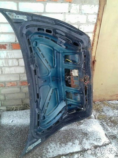 Крышка багажника мерседес 220. бампер