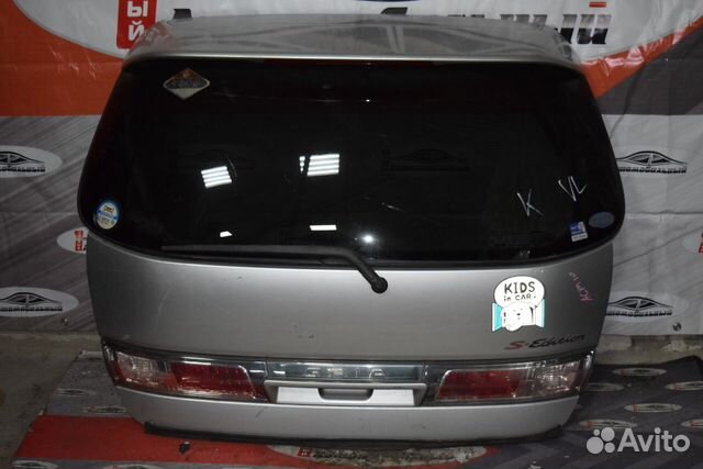 Дверь 5-я c Toyota Gaia ACM10G 1AZ-FSE