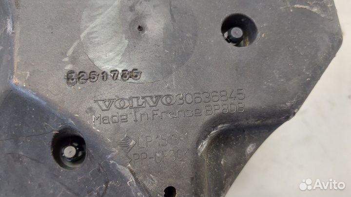 Корпус воздушного фильтра Volvo XC90, 2005