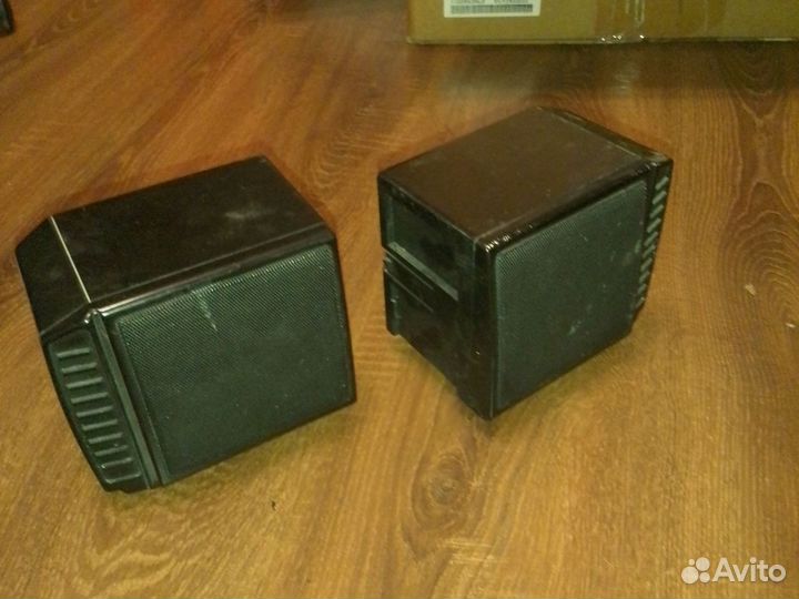 2 колонки от магнитолы