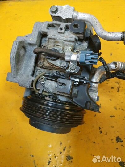 Компрессор кондиционера субару subaru 2.5 EJ25 ej2