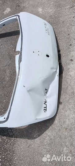 Крышка багажника рено сандеро