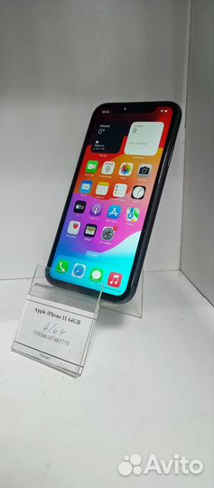 iPhone 11, 64 ГБ