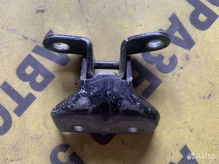 Петля двери задней левой верхняя Kia Ceed