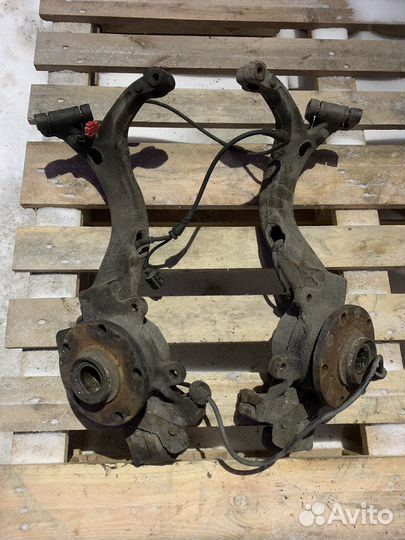 Поворотный кулак volkswagen passat b5