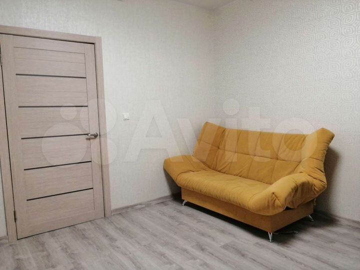 2-к. квартира, 60 м², 1/11 эт.