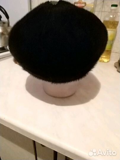 Кепка из нерпы б/у,58 размера