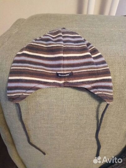 Тёплая шапочка на ребёнка Maxikids