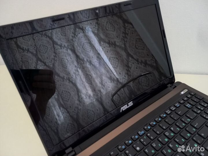 Ноутбук asus