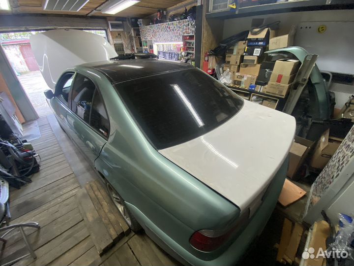 В разбор Bmw 5 e39 M54b30 МКПП