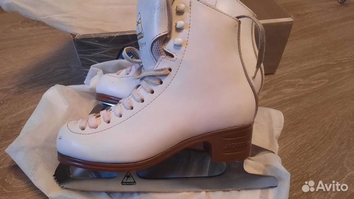 Коньки Jackson mystique 31.5