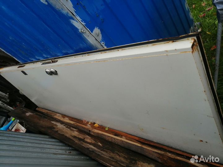 Дверь металлическая