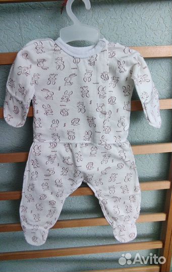 Комплект новой одежды для новорожденных 56р
