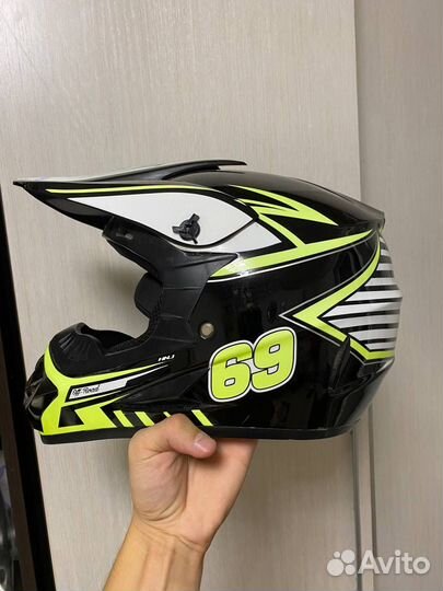 Шлем защитный