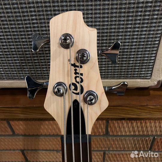 Бас-гитара Cort Action-PJ-OPB Action Series