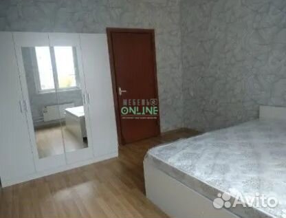 Шкаф распашной