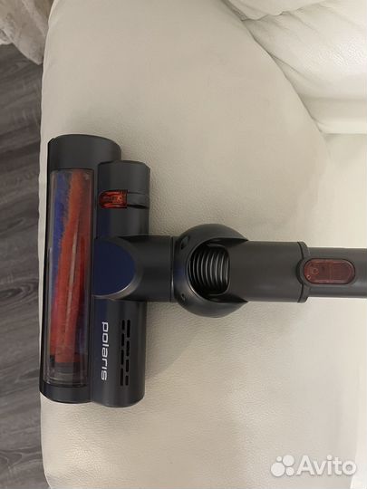 Вертикальный пылесос polaris