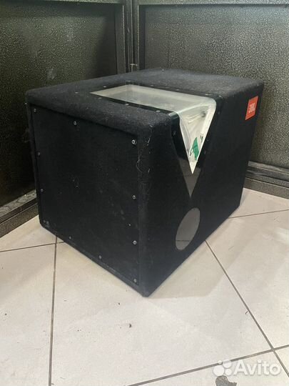 Автомобильный сабвуфер JBL GT-12BP
