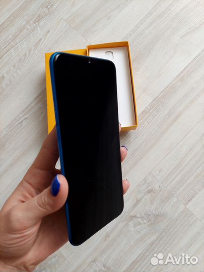 realme C3, 3/32 ГБ