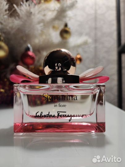 Парф вода salvatore ferragamo Signorina in fiore