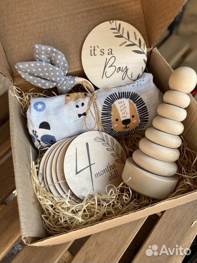 Подарочный набор на выписку для малыша