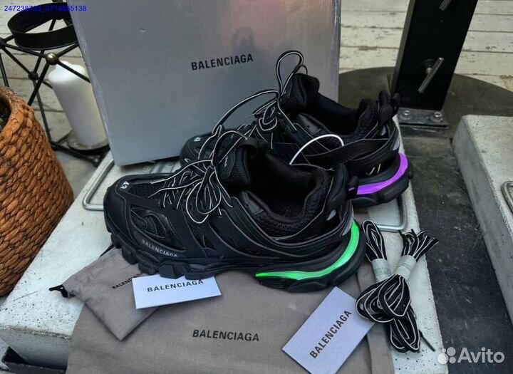 Кроссовки balenciaga track 1.0 LED