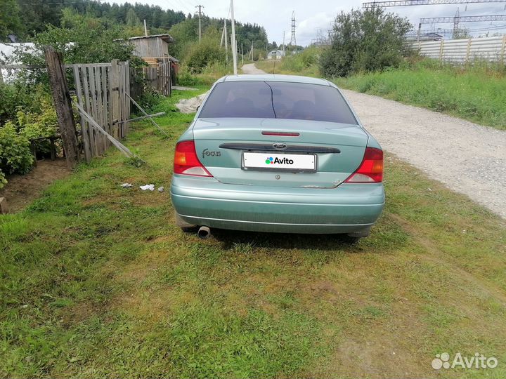 Ford Focus 1.8 МТ, 2000, 345 064 км