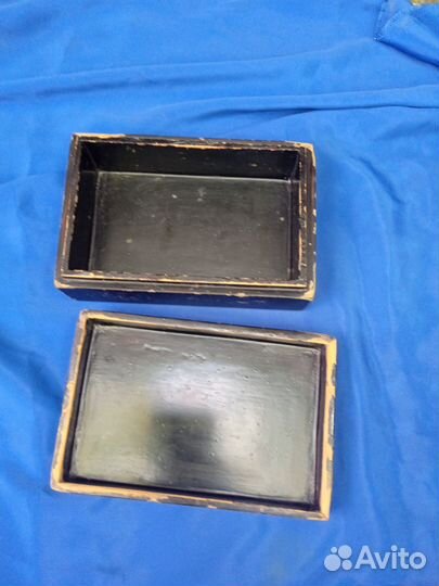 Старинная шкатулка с перламутром