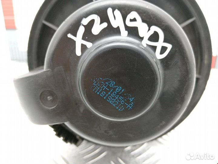 Моторчик печки Ford Galaxy рест. 2001 7M0819021B