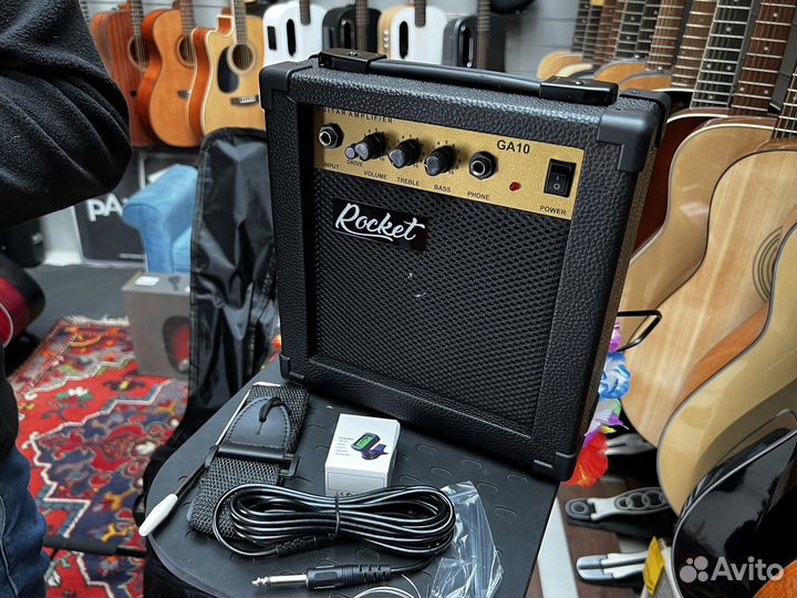 Электрогитара с комбиком