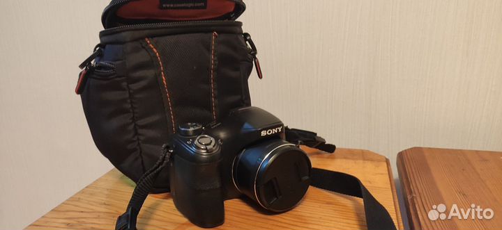 Фотоаппарат Sony DSC-H100