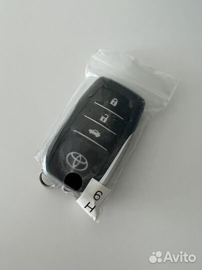 Смарт ключ toyota