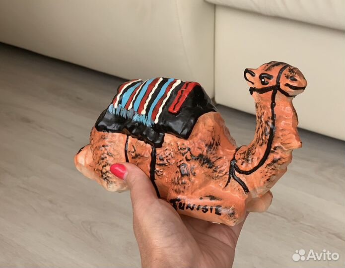 Статуэтка верблюд