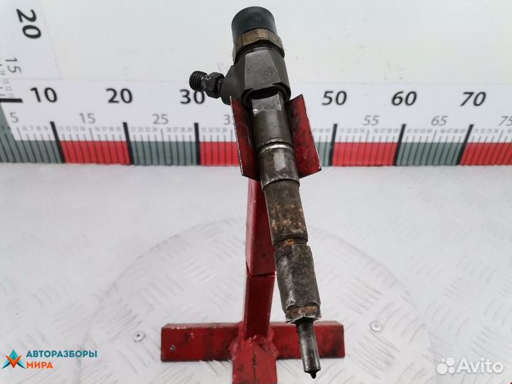 Форсунка Opel Insignia (A) 2009 55566050