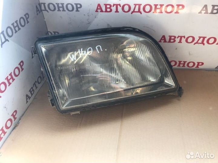 Фара галогеновая передняя правая Mercedes-Benz